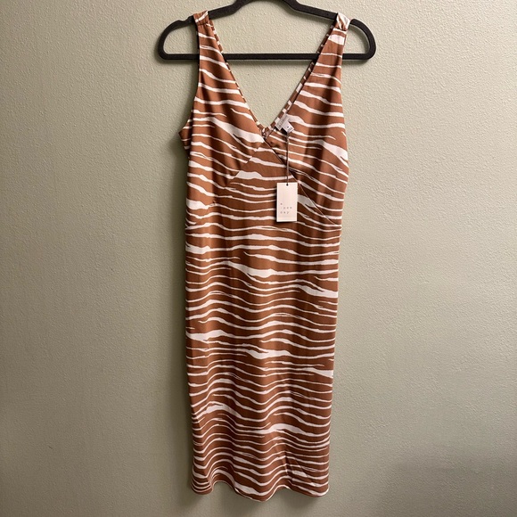 a new day Dresses & Skirts - a new day Sleeveless V-Neck Slip Dress Size Medium